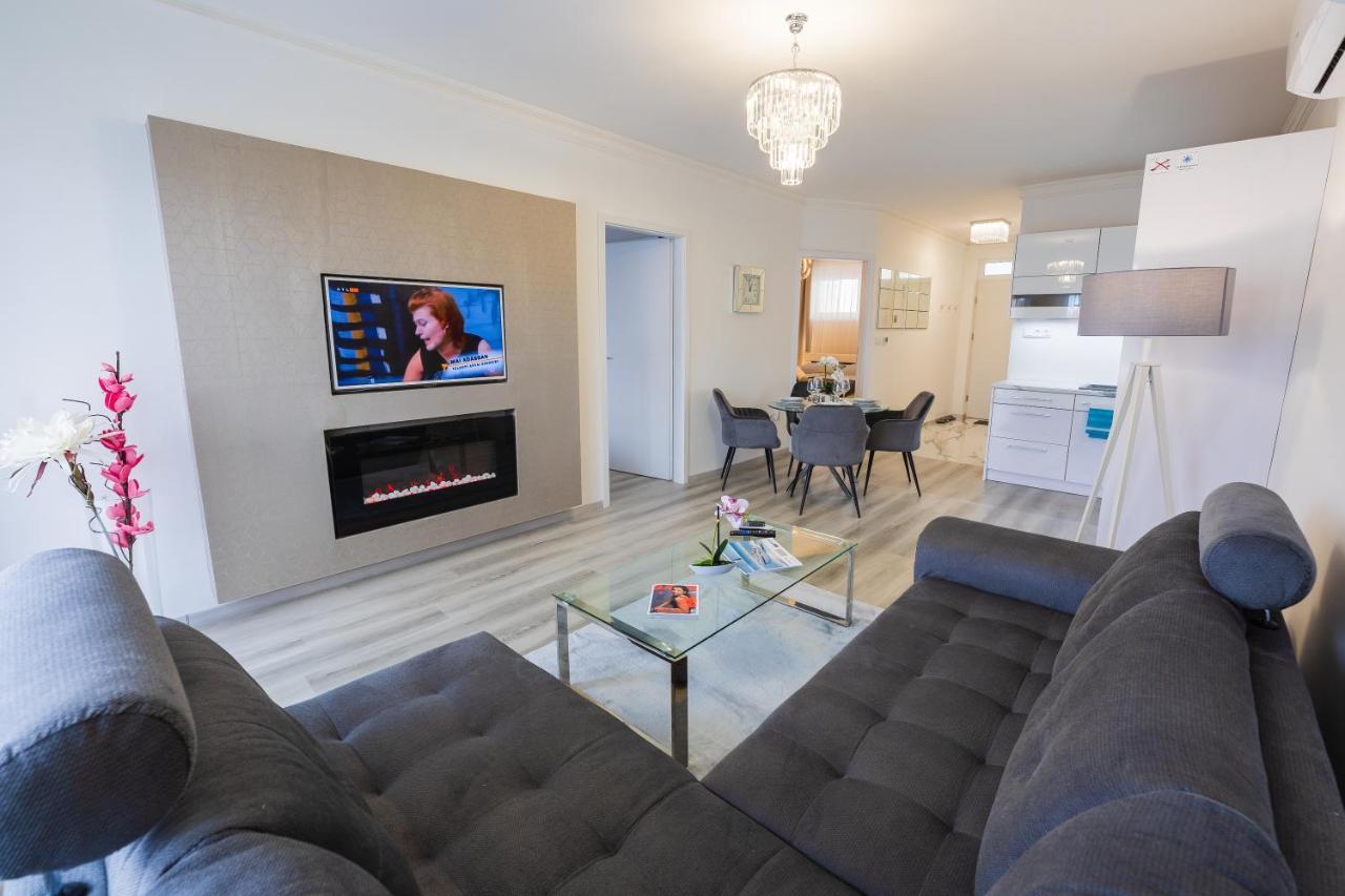 Central Residence 쇼프론 외부 사진